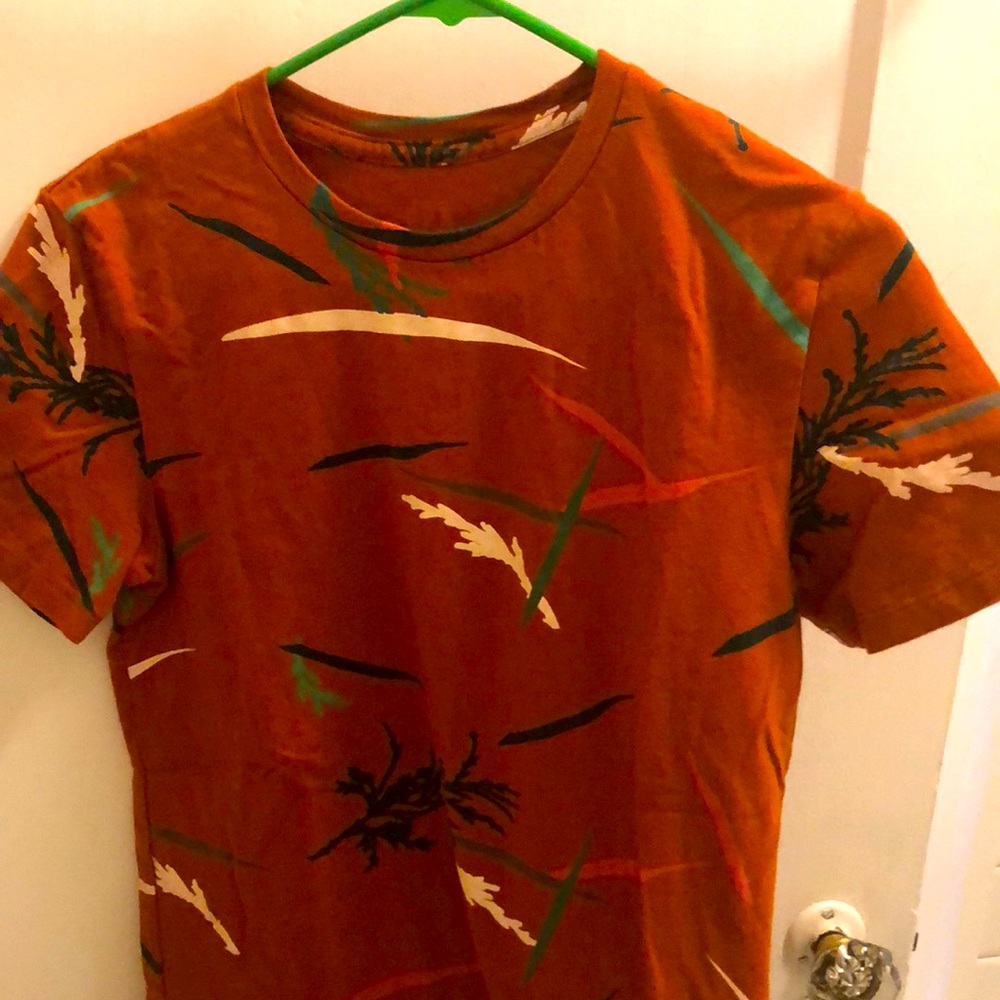 Topo Tee